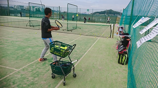 西鎌倉テニスクラブレッスン風景
